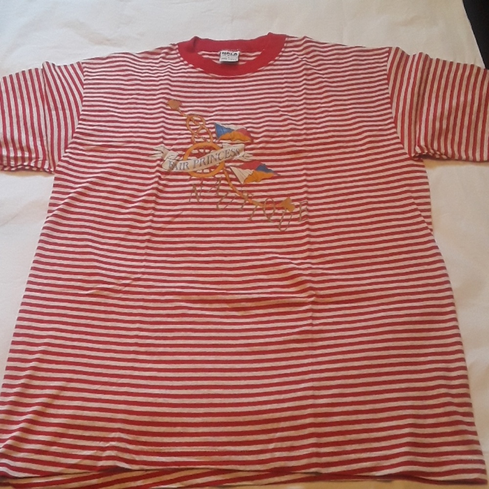Tee shirt